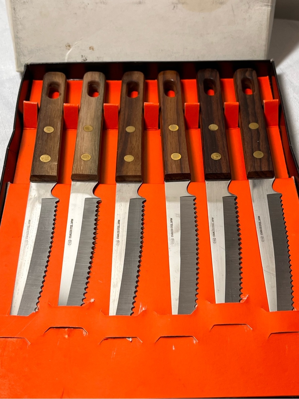 New YAX 6-Piece Serrated Steak Knife Set with Brown Wood Handles
VINTAGE
